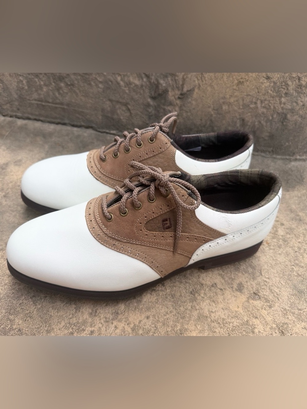 FootJoy SoftJoys Women’s Retro White Tan Saddle Golf Shoes 10M